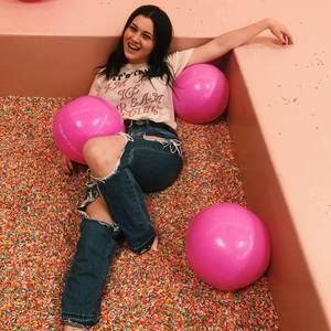 Meet your Posher, Lili